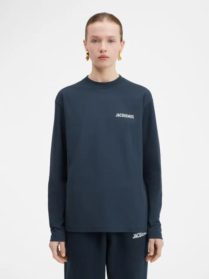 The Longsleeve Tshirt Dark Navy WomenMen JACQUEMUS Tshirts The Longsleeve Tshirt Dark Navy WomenMen JACQUEMUS Tshirts