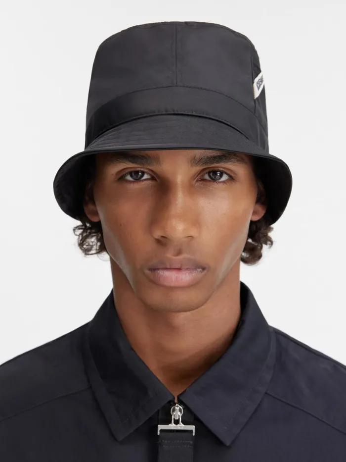 The Ovalie Bucket Hat Black WomenMen JACQUEMUS Hats The Ovalie Bucket Hat Black WomenMen JACQUEMUS Hats