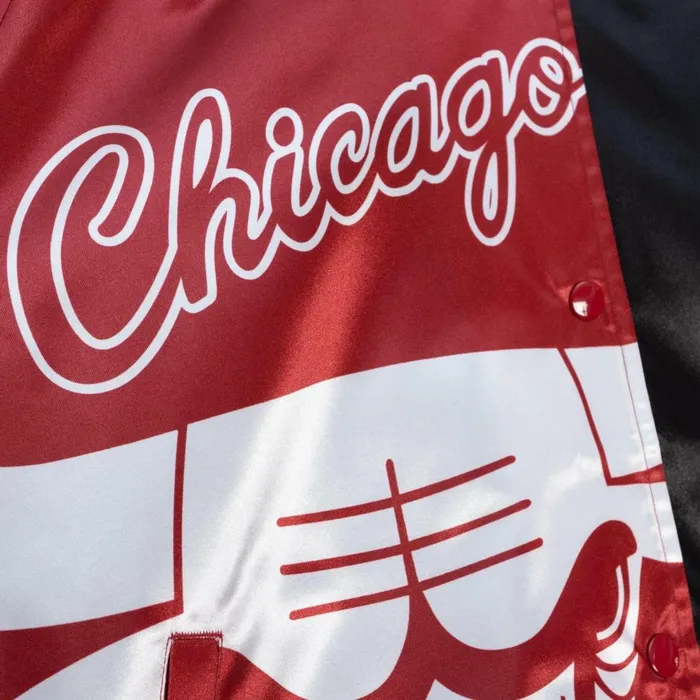 Women039s Jackets and Outerwear Mitchell and Ness Womens Big Face Satin Jacket 50 Chicago Bulls Women039s Jackets and Outerwear Mitchell and Ness Womens Big Face Satin Jacket 50 Chicago Bulls
