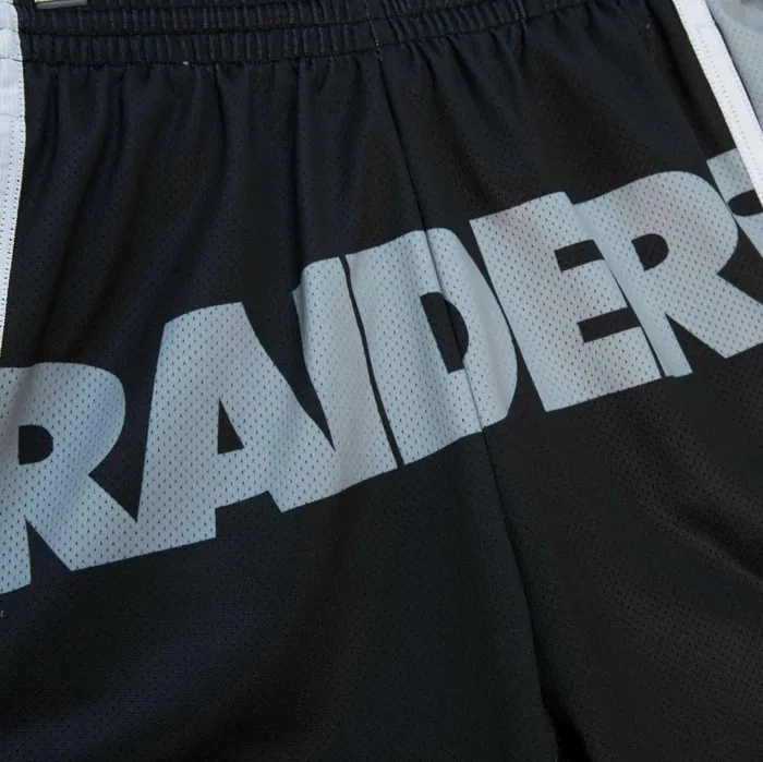 Women039s Womens Mitchell and Ness Womens Big Face 30 Shorts Oakland Raiders Women039s Womens Mitchell and Ness Womens Big Face 30 Shorts Oakland Raiders