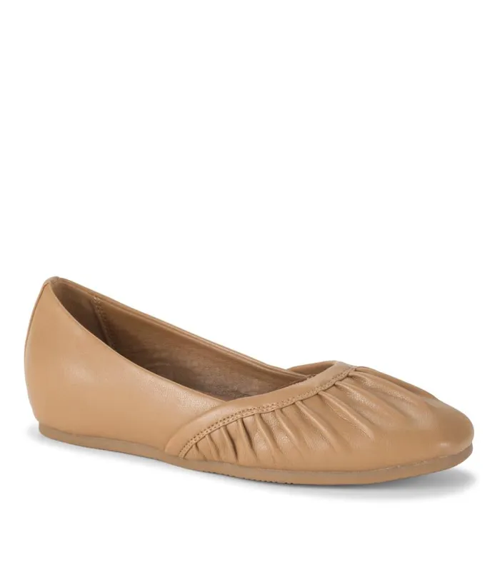 Women Baretraps Flats and Loafers Charlie Flat Cognac