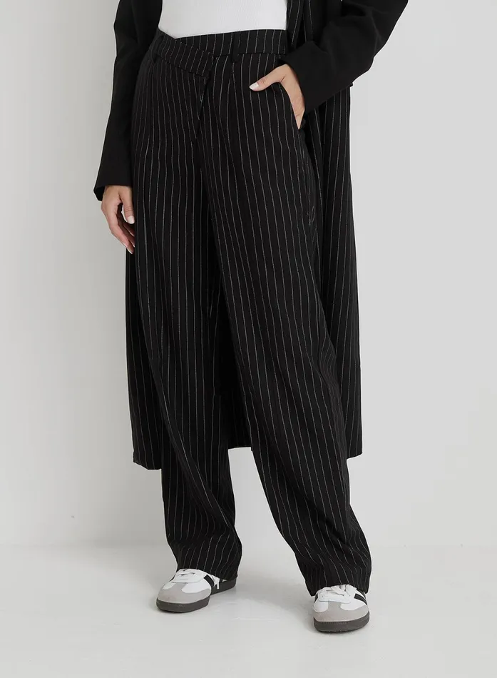 Women Black Pinstripe Tailored Straight Leg Trouser 8211 Libby 4th and Reckless Pants