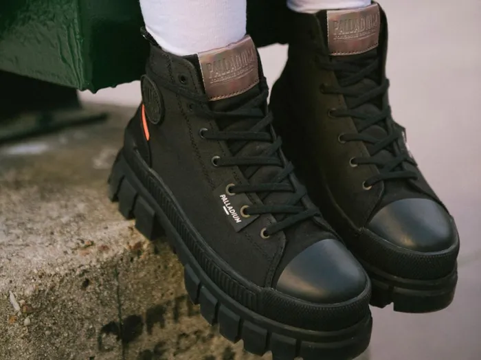 Women Boots PALLADIUM REVOLT HI TX Blackblack Women Boots PALLADIUM REVOLT HI TX Blackblack