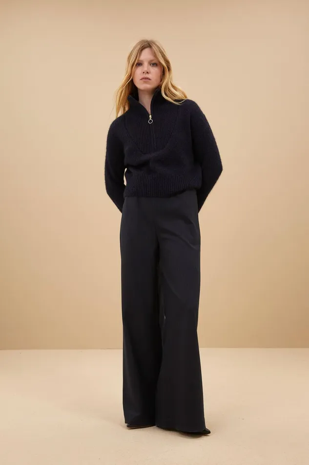 Women Boxy Beau Pullover Black Bybar Pullovers