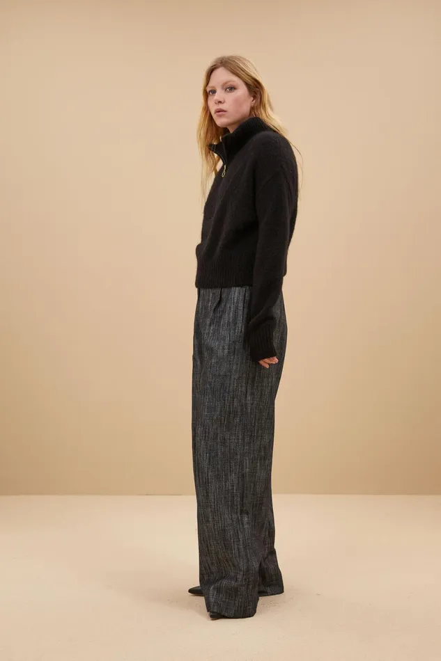Women Boxy Beau Pullover Black Bybar Pullovers