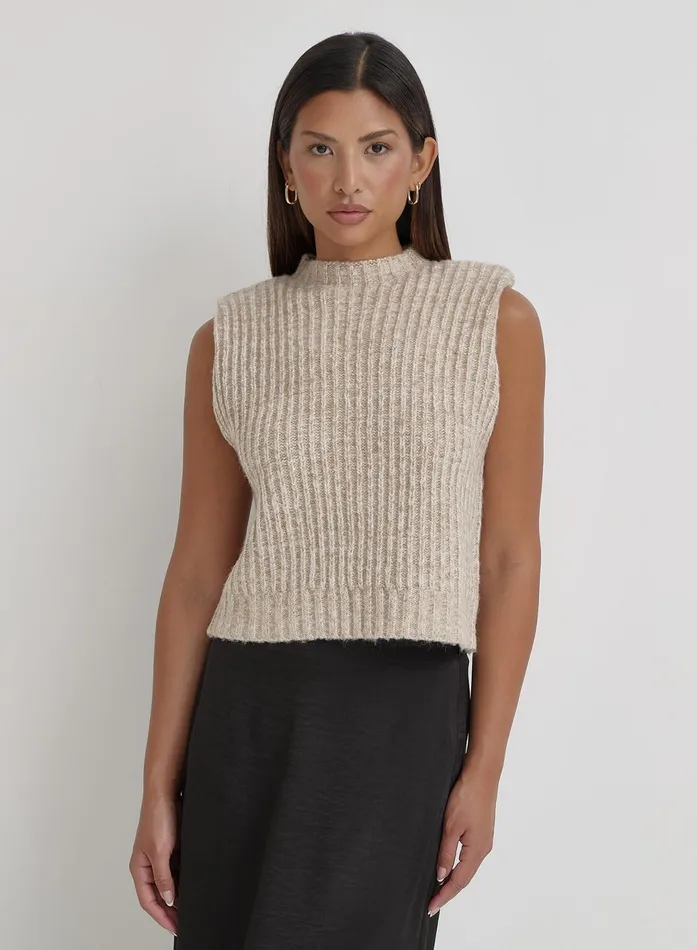 Women Camel Chunky Knit Vest Aileen 4th and Reckless Knitwear