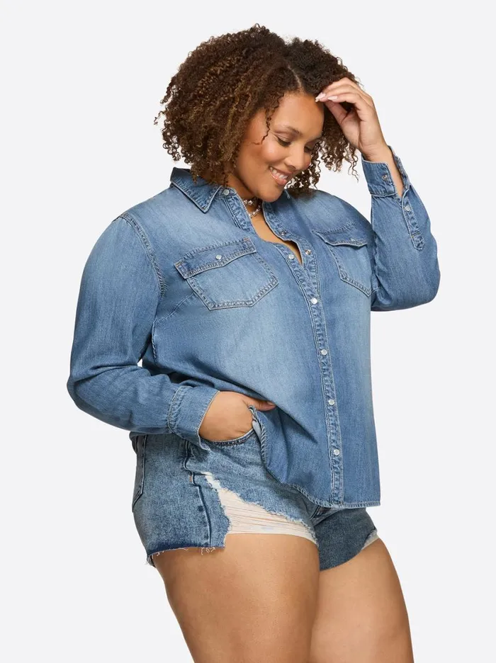 Women Denim Jessica Simpson Petunia Shirt In Premium