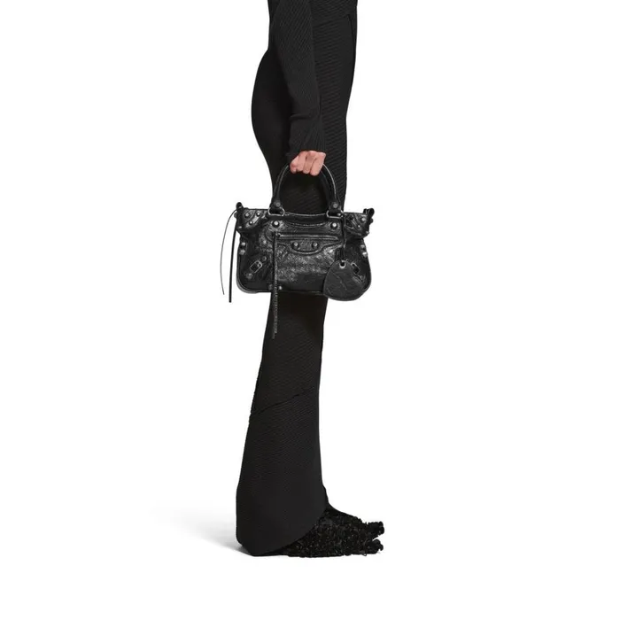 Women Handbags Balenciaga Neo Cagole Medium Tote Bag In Black