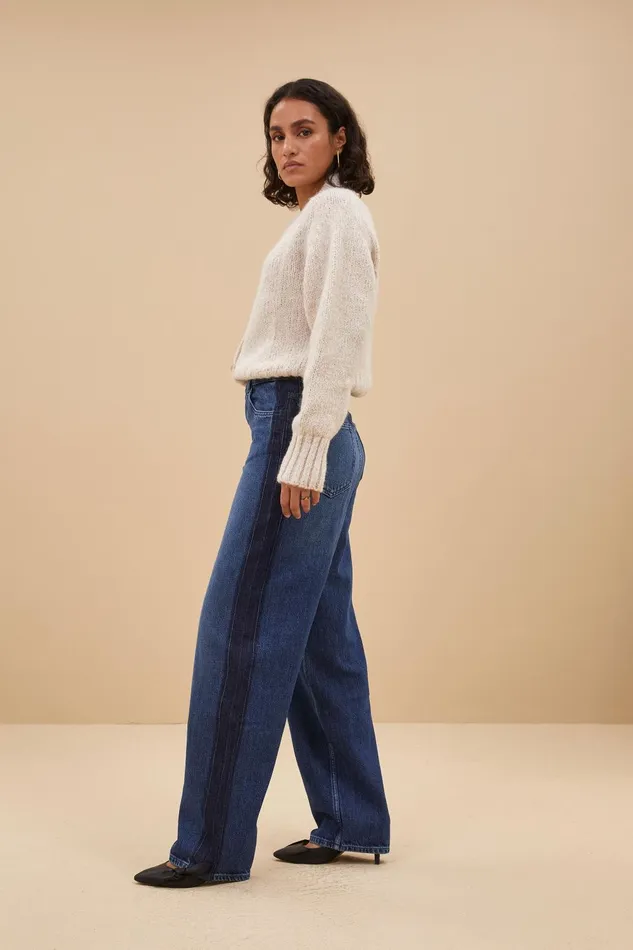 Women Jonas Bomber Cardigan Chalk Bybar Cardigans