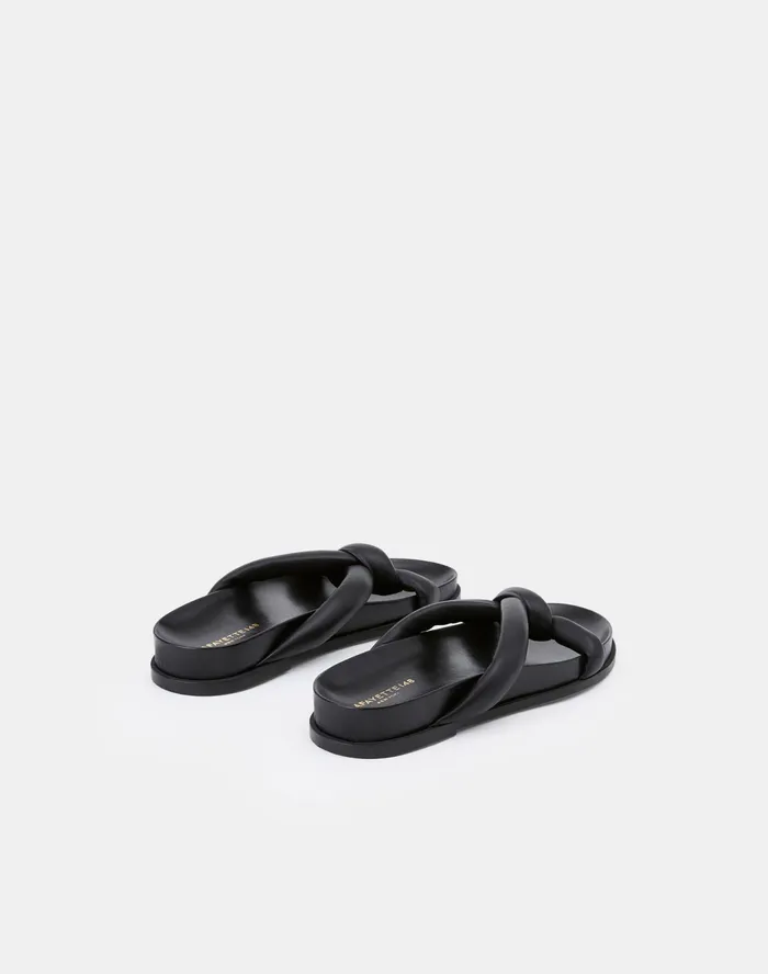 Women Lafayette 148 New York Sandals Honore Flat Sandal In Nappa Leather Black