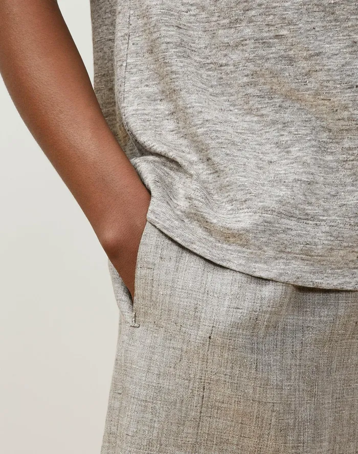 Women Lafayette 148 New York Tops and Tees Modern VNeck Tee In Italian Kindlinen Mlange Jersey Driftwood Melange