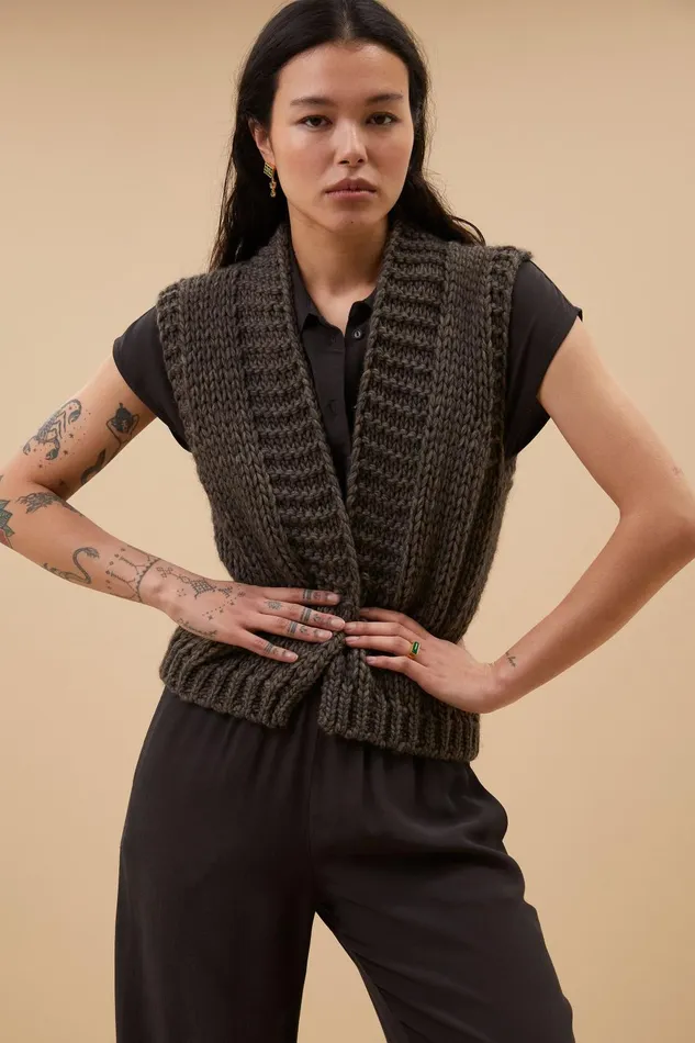 Women Levi Gilet Cafe Noir Bybar Cardigans