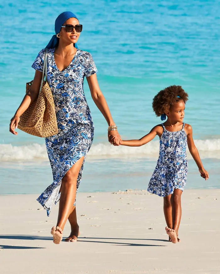 Women Lilly Pulitzer Dresses Hadly Smocked Maxi Dress True Navy Poly Crepe Swirl Clip Women Lilly Pulitzer Dresses Hadly Smocked Maxi Dress True Navy Poly Crepe Swirl Clip
