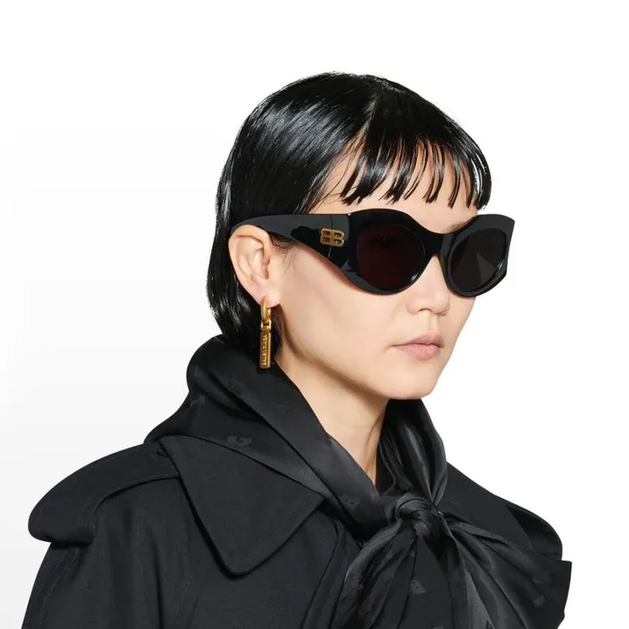 WomenMen Sunglasses Balenciaga Hourglass Round Sunglasses In Black