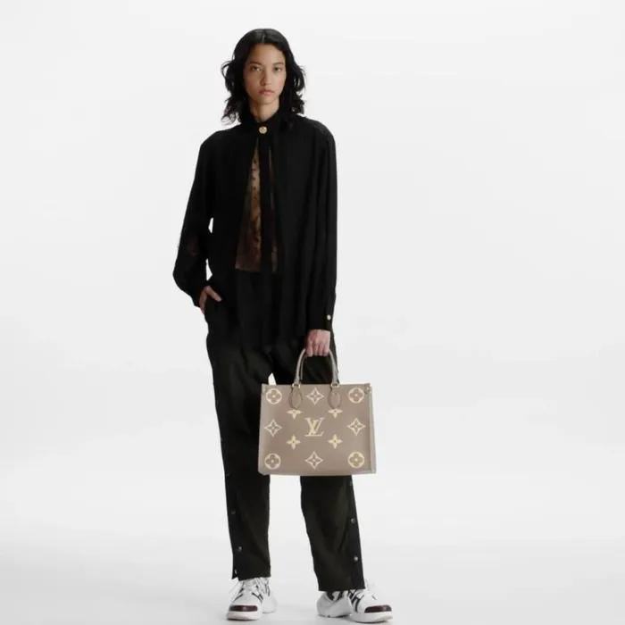 Women Onthego Bag Louis Vuitton Louis Vuitton OnTheGo MM M45494 Dove Cream 8211 Louis Vuitton Handbag Store