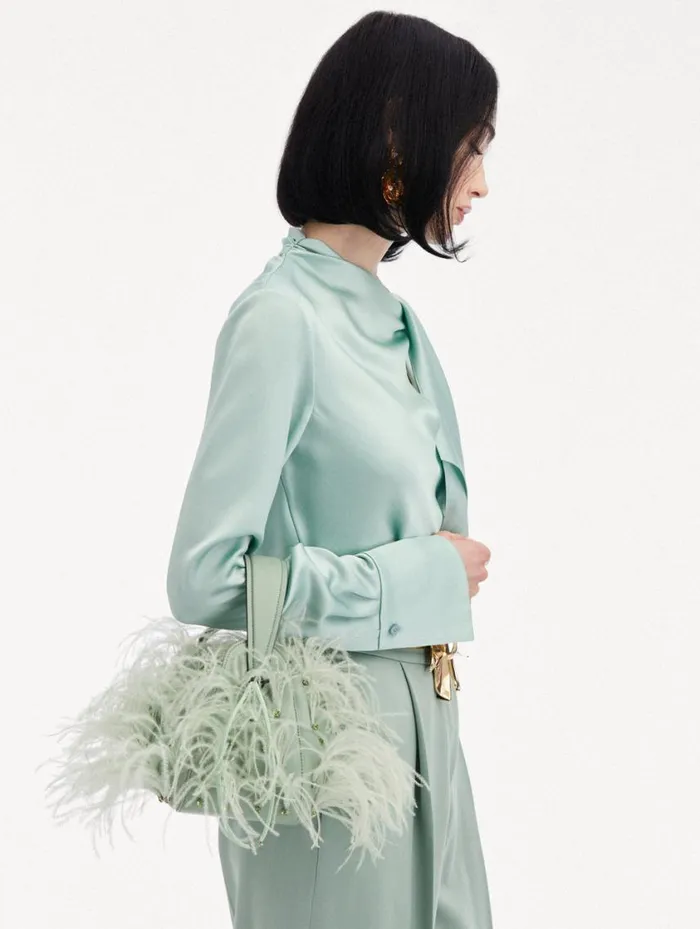 Women Ostrich Feather O Handle Bag Willow Oscar De La Renta Handbags Women Ostrich Feather O Handle Bag Willow Oscar De La Renta Handbags