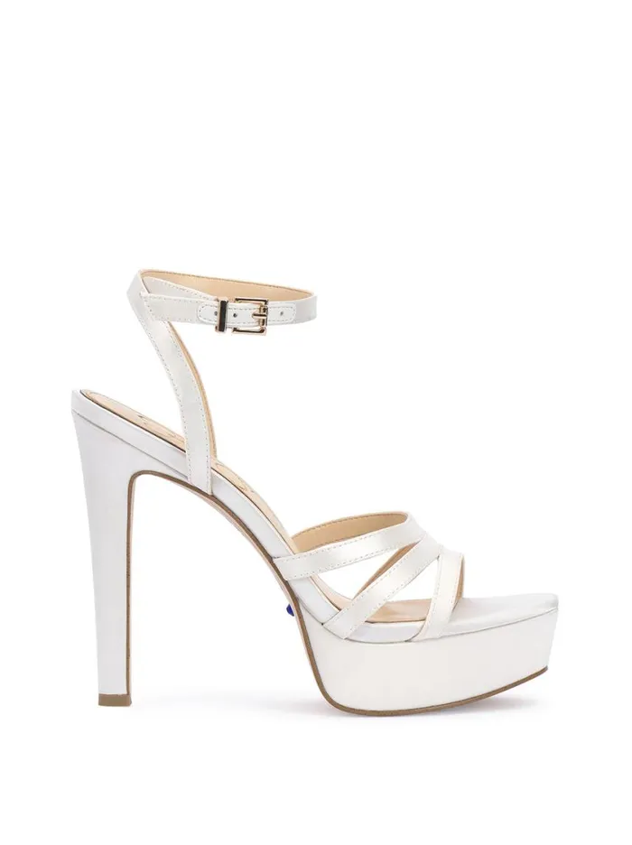 Women Platforms Jessica Simpson Balina High Heel In White