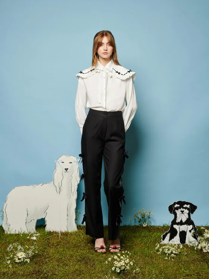 Women Sister Jane Tops Bonnie Bow Collar Shirt Pearled Ivory