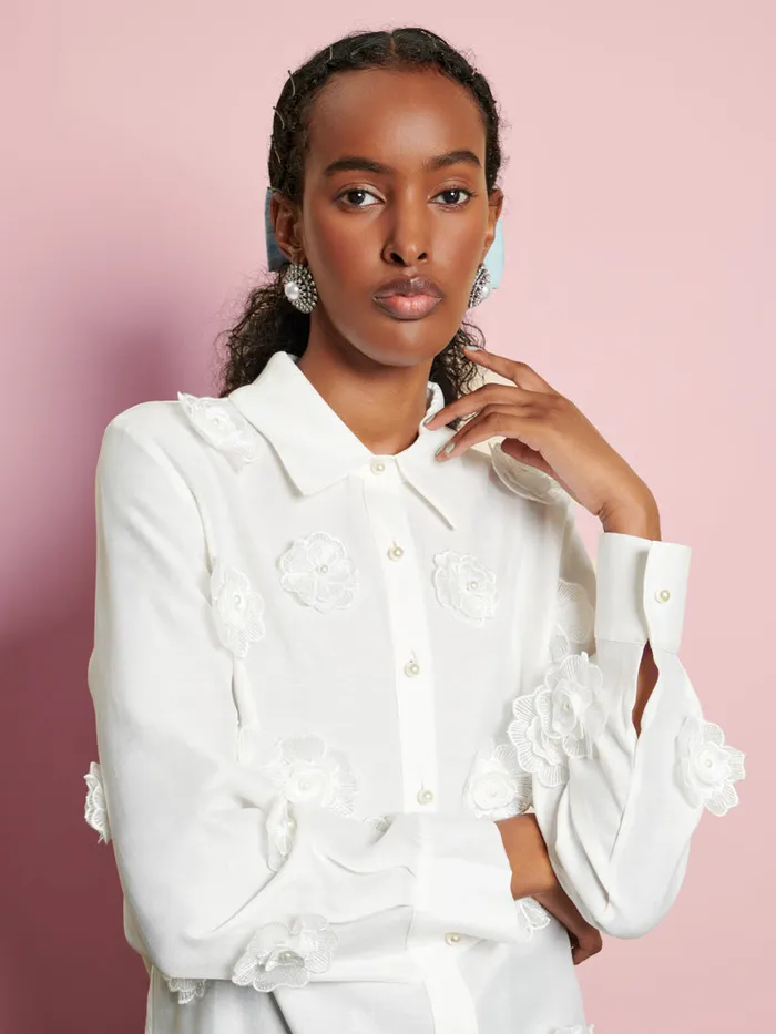 Women Sister Jane Tops DREAM Valley Flower Embellished Shirt Pearled Ivory