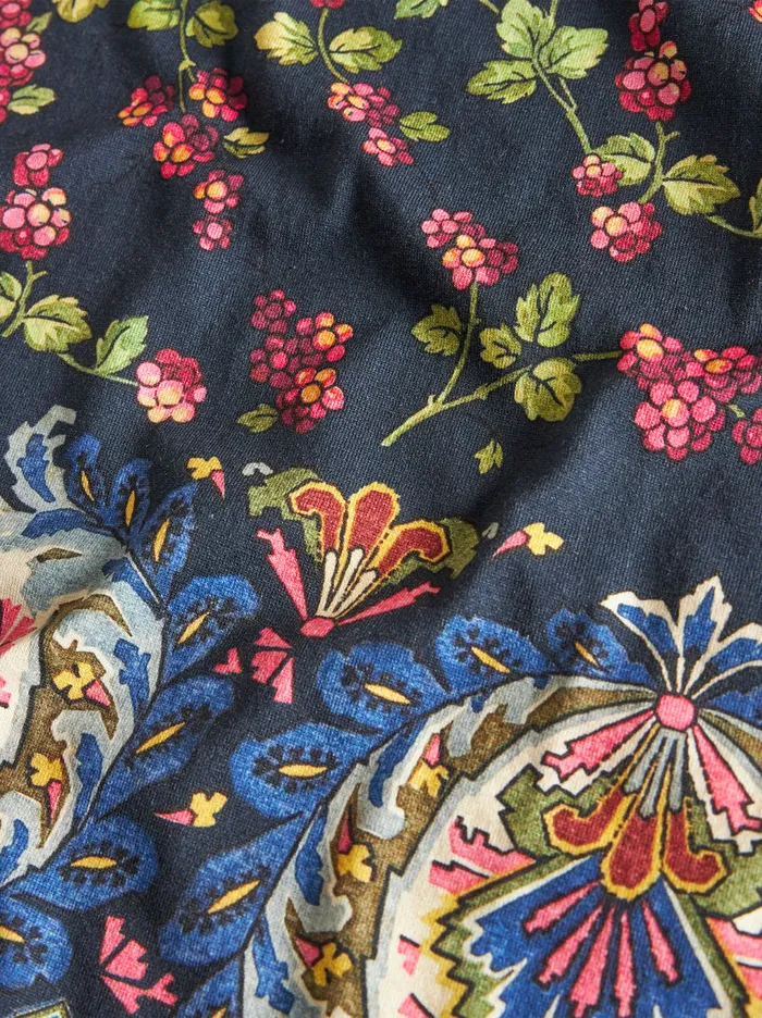 Women TShirt With Berry Pattern Etro Sweatshirts And TShirts