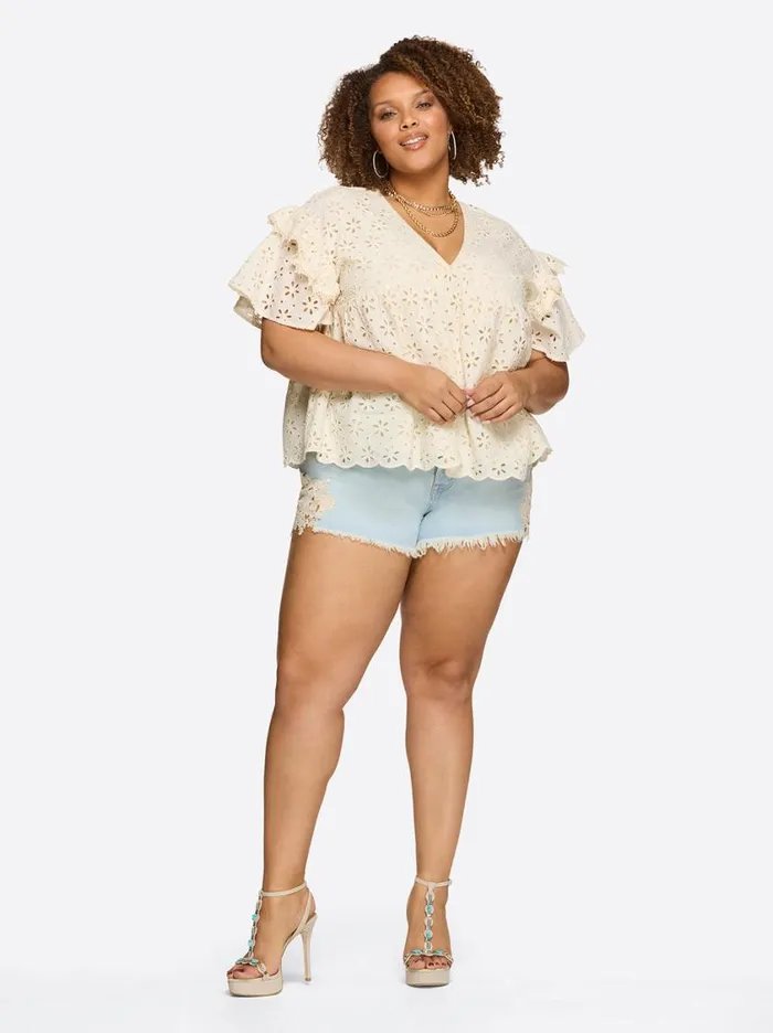 Women Tops and Tees Jessica Simpson Mareike Top In Parchment