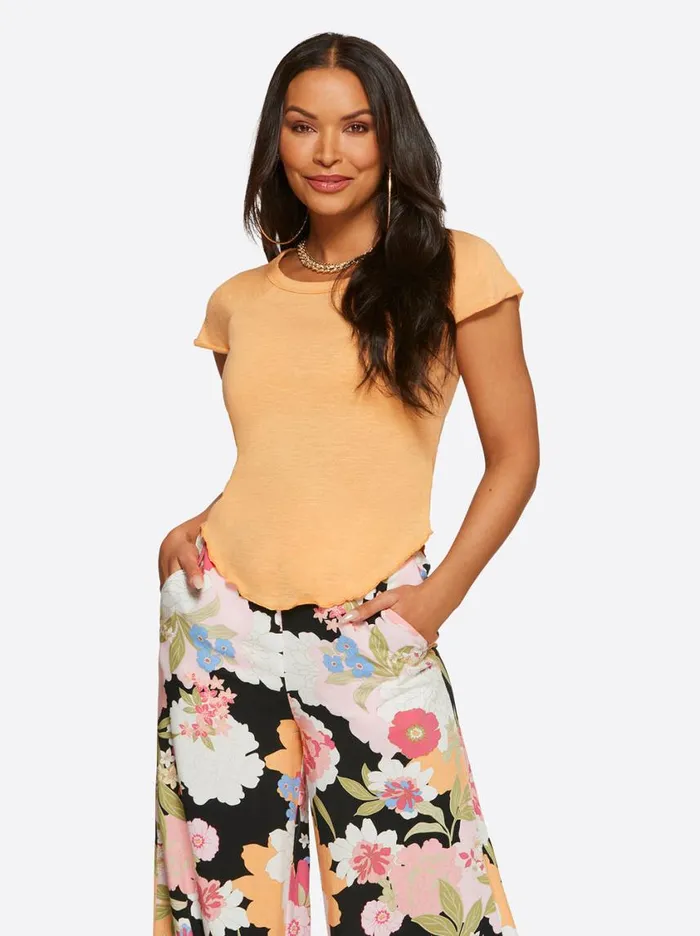 Women Tops and Tees Jessica Simpson Rivers Baby Tee In Mock Orange