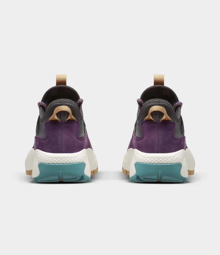 Womens Trail Escape Peak II Blackberry Winevanadis Grey The North Face Sneakers
